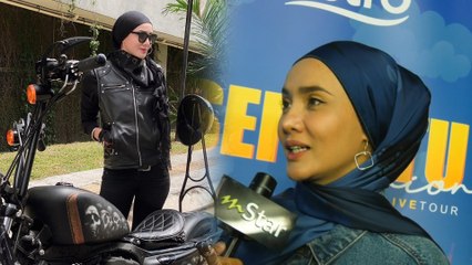 Pakai tudung tapi bawa motor? Ini komen paling sempoi Siti Elizad