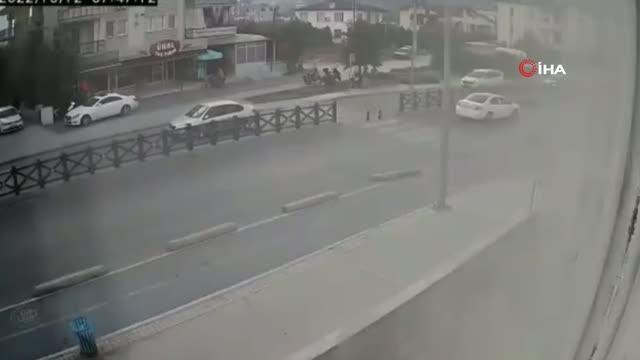 Muğla yerel haberleri: Fethiye'de bir kişinin öldüğü motosiklet kazası kamerada