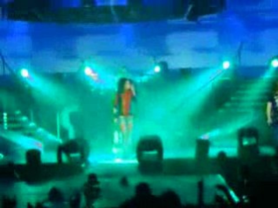 Tokio Hotel 14mars Stich ins Glück