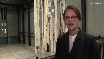 "Текстильная скульптура" и "Гигантский бильярд"