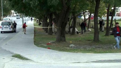 Son dakika haberi | Kağıt toplayıcılar ile parkta alkol alan kişi arasında kavga çıktı