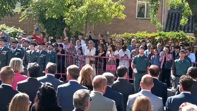 Los guardias civiles de la Comandancia de Toledo cantan el himno de la Benemérita en la celebración de su Patrona