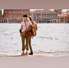 Alice Taglioni amoureuse à Venise : ce tendre cliché avec Laurent Delahousse