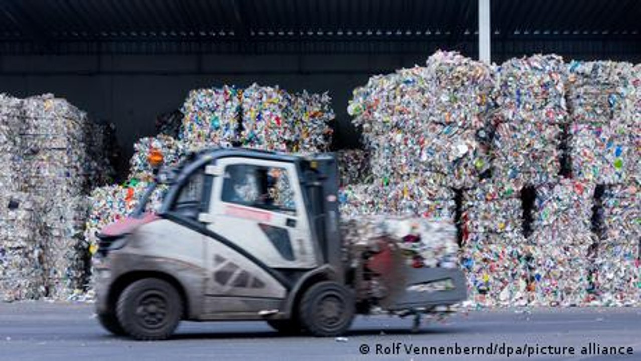 Weniger Plastikmüll dank PET-Flaschen