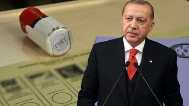 Cumhurbaşkanı Erdoğan'ın masasındaki son anket! AK Partili isim rakam vererek paylaştı