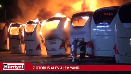 Park halinde bulunan 7 otobüs alev alev yandı