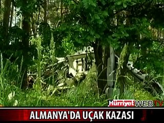 ALMANYA'DA UÇAK DÜŞTÜ