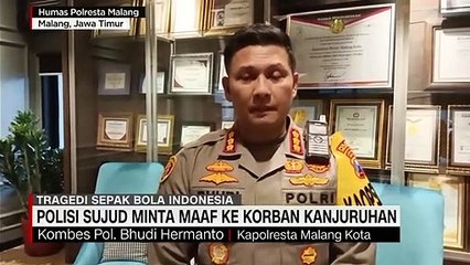 Polisi Sujud Minta Maaf ke Korban Kanjuruhan