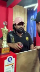 Bina Lade Mili Trophy Kyonki Muqabla Ladayi Me Badal Gaya Best Funny Comedy Video