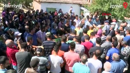 İzmir'deki kazada ölen 7 kişi son yolculuklarına uğurlandı