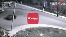 Arnavutköy'de otomobilin altında kalmaktan saniyelerle kurtuldular