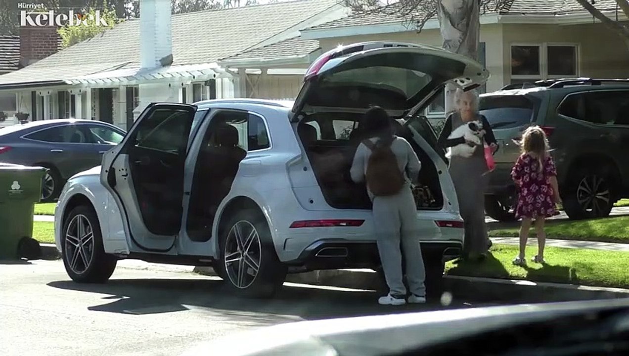 Rachel Bilson rahatlığı seçti