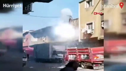 Sultangazi'de elektrik kabloları patlamalarla yandı
