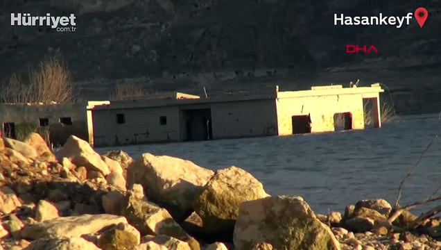Baraj suları çekildi, eski Hasankeyf göründü