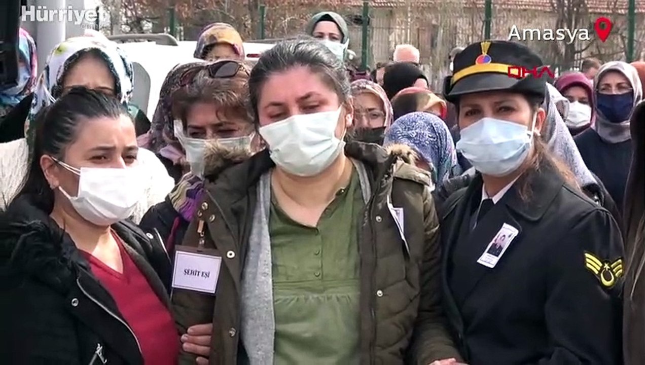 Şehit Piyade Uzman Çavuş Hakan Gül, gözyaşlarıyla son yolculuğuna uğurlandı