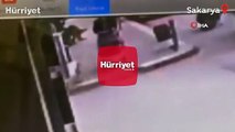 Anne ile bebeğinin ölümden saniyelerle kurtulduğu anlar kamerada!