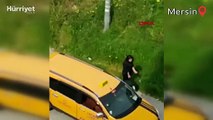 Taksici aracı kadının üzerine kırdı! Dehşet anları kamerada