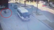 İzmir'de doktora sokak ortasındaki sopalı saldırı anı kamerada