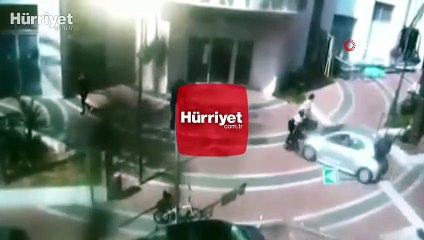 İsrail'de araç huzurevinin girişine daldı: 4 yaralı