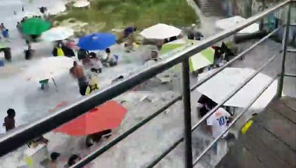 Mother Nature Being Chaotic for 8 Minutes Straight