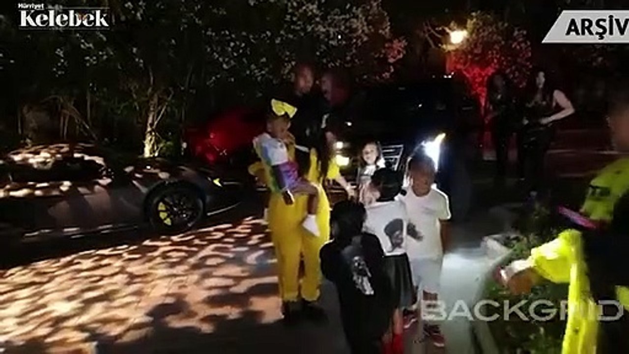 2 yaşındaki kızını böyle şımarttı