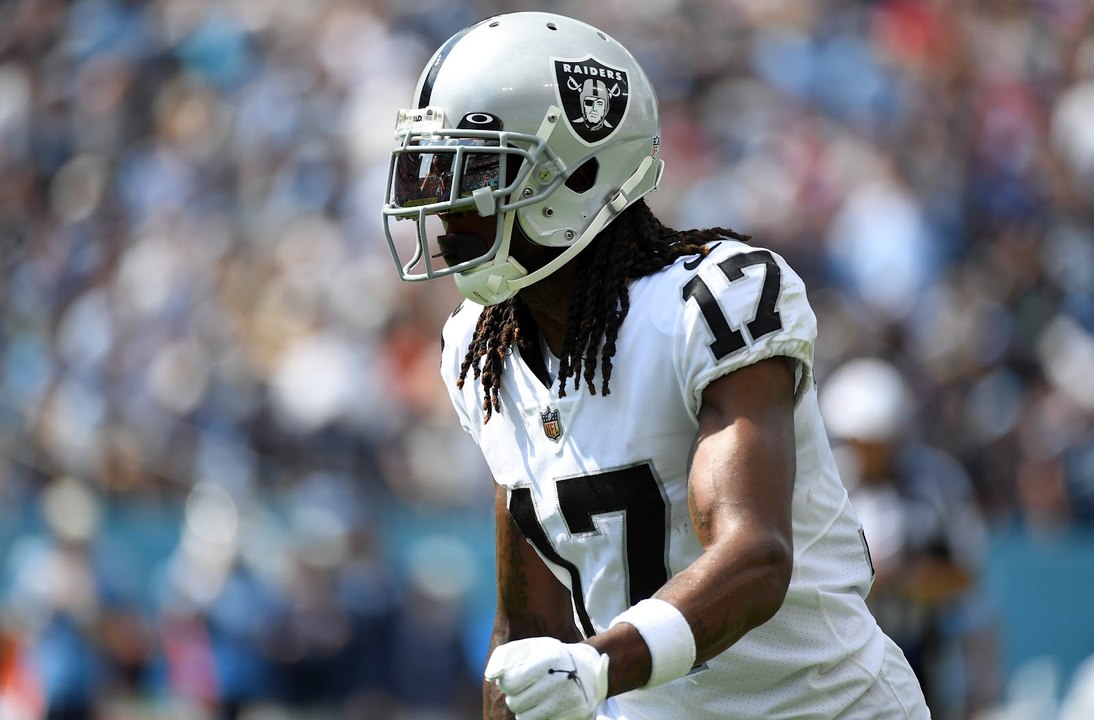 NFL Headlines 10/12: Davante Adams Charged With Misdemeanor Assault