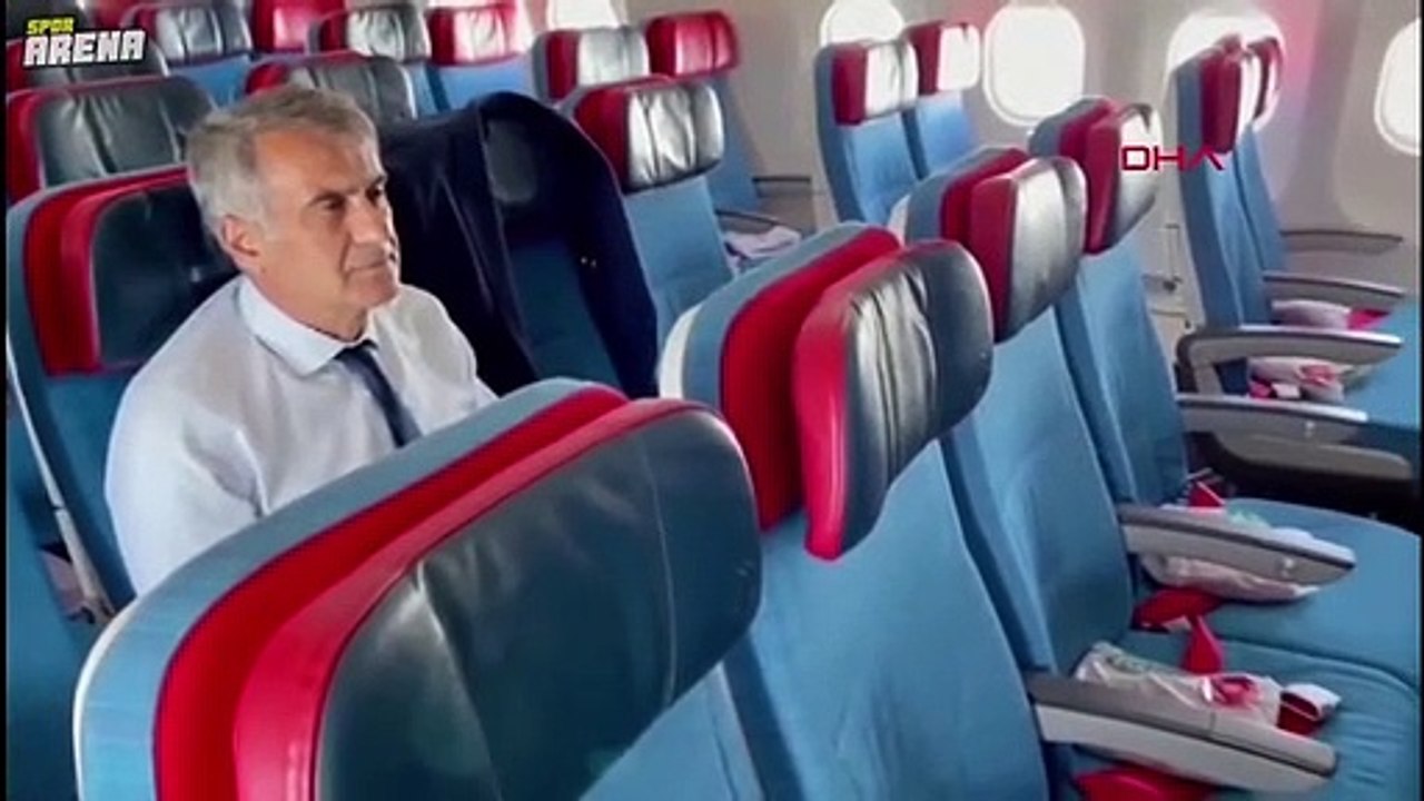 Türk Hava Yolları uçuş ekibinden, Roma yolculuğunda A Milli Takım'a özel anons