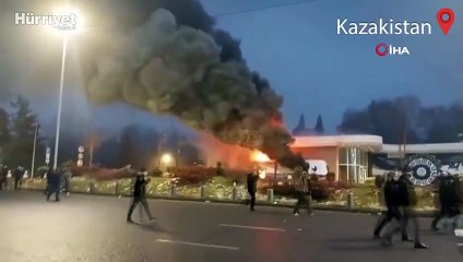 Kazakistan'da çatışmalar sürüyor
