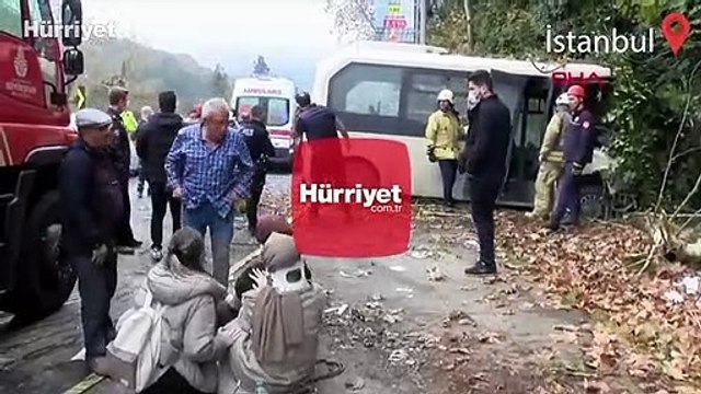 Sarıyer'de yolcu minibüsü kaza yaptı
