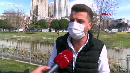 Esenyurt'ta kimyasal atık nedeniyle Haramidere mavi aktı.