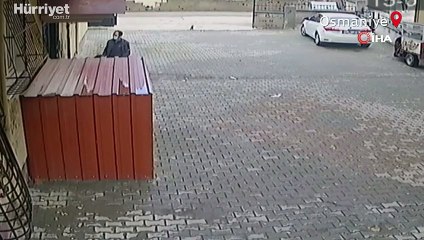 Bisiklet hırsızının kameralara yansıyan rahat tavırları pes dedirtti