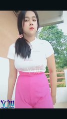 WOW‼️ Masih Kecil Tapi Sudah Sangat Besar Pepayanya - Gadis Dengan Payudara Besar Walau Baru Masuk SMA - Video Tiktok Viral Terbaru