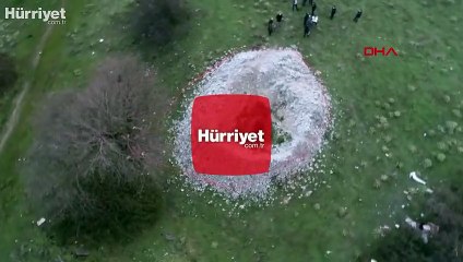 TEM Otoyolu’nun yanında define kazısı yaptılar