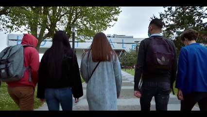 Premières Urgences Bande-annonce (FR)