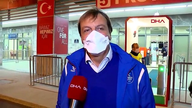 Anadolu Efes, Ergin Ataman'ın sözleşmesini 2 yıl uzattı