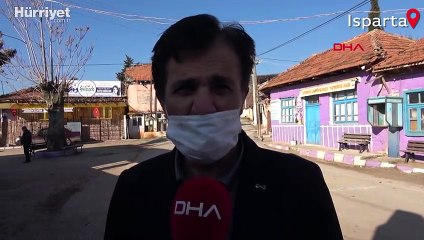 Turistlerin ilgi odağı mor renkli köyde koronavirüse rastlanılmadı