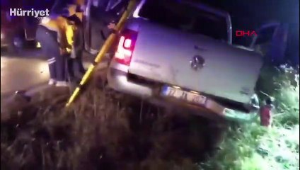 Otomobil ile kamyonet çarpıştı 2 ölü, 6 yaralı 