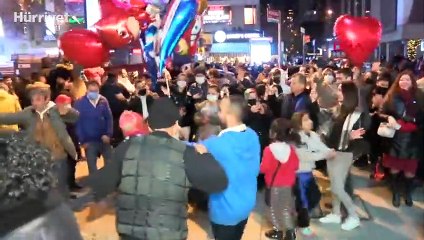 Bağdat Caddesi'nde yılbaşı kutlaması
