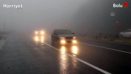 Bolu Dağı'nda sağanak ve yoğun sis etkili oluyor