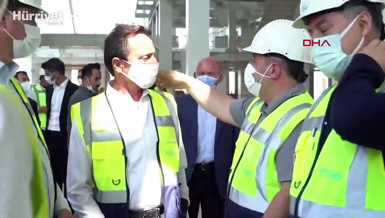Bakan Varank'tan, TOGG'un üretim tesisi inşaatında inceleme