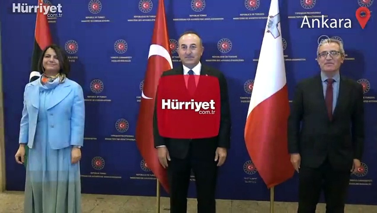 Çavuşoğlu, Malta Dışişleri Bakanı Bartolo ve Libya Dışişleri Bakanı El Manguş ile bir araya geldi