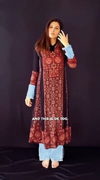 İranlı Netflix oyuncusu Elnaaz Norouzi, Mahsa Emini protestolarına destek vermek için soyundu! Paylaştığı video gündem oldu_2