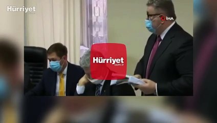 Ukrayna’nın eski Devlet Başkanı Poroşenko, duruşmada uyuyakaldı