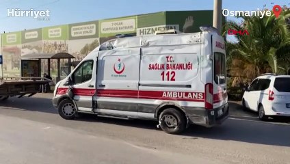 Osmaniye'de yaralı taşıyan ambulans devrildi