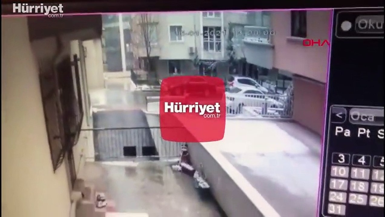 Gelecek Partisi Genel Başkan Yardımcısı Selçuk Özdağ'a saldırının yeni görüntüleri ortaya çıktı