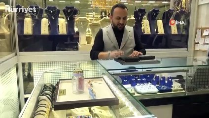Altın fiyatları yükselse de altın emzik rekabeti bitmiyor
