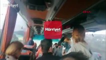 Ukrayna’dan tahliye edilen ilk kafile, Türkiye yolunda