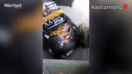 Sel felaketinde mahsur kalan hayvanlarına helikopterle ulaşıp kurtardı