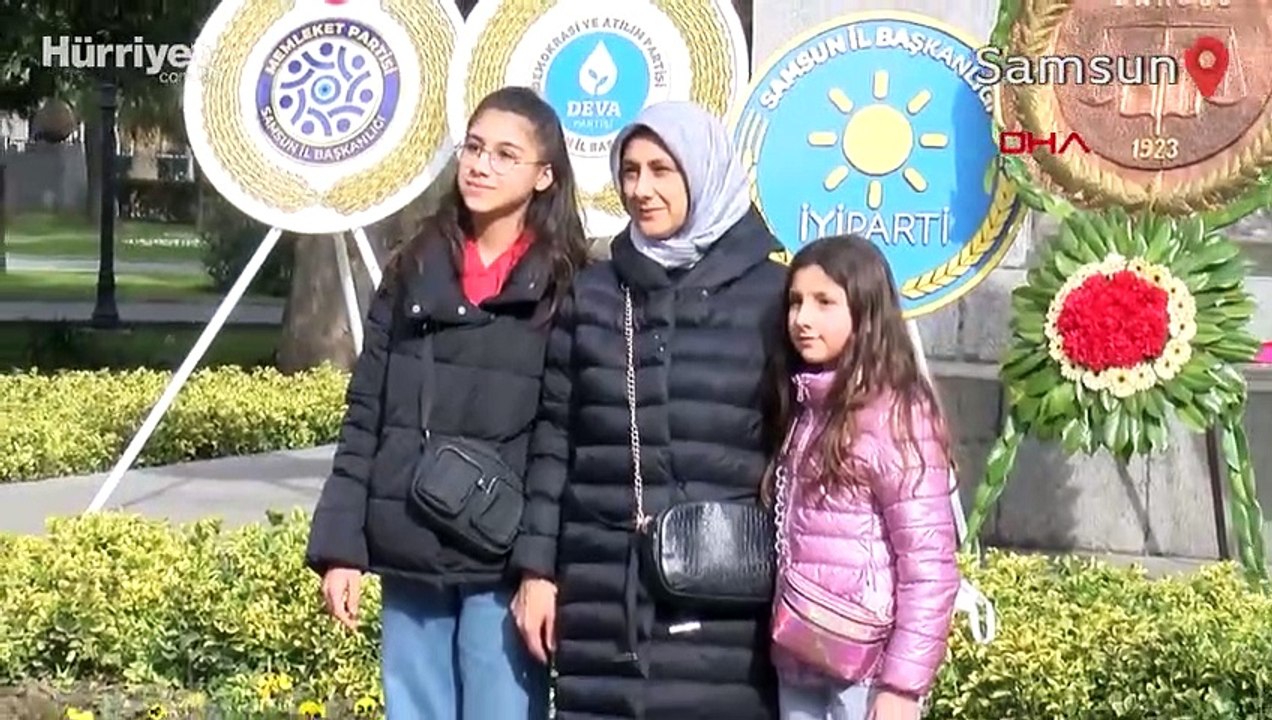 Atatürk Anıtı önünde vatandaş nöbeti sürüyor