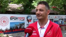 Ayşe Begüm Onbaşı'nın antrenörü Ekin: Avrupa şampiyonluğunu alıp geleceğiz